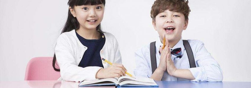少儿英语学习什么方式好？线上还是线下？